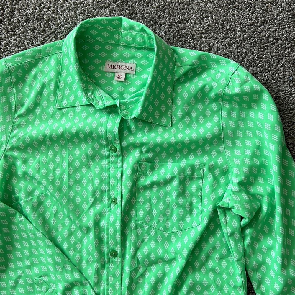 Button Down Top - Picture 2 of 4